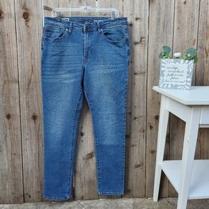 Men's MBX Premium Apparel Slim Tapered Jeans Color Blue Size W36/L30